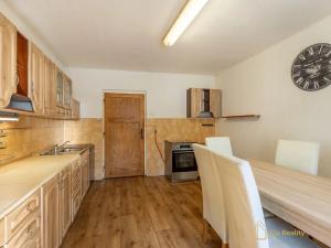 Prodej rodinného domu, Nové Strašecí, Polní, 166 m2