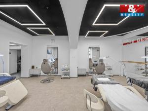 Pronájem obchodního prostoru, Praha - Smíchov, Zborovská, 180 m2