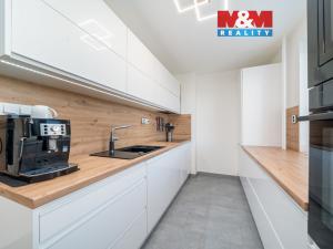 Prodej bytu 3+kk, Jedlová, 78 m2