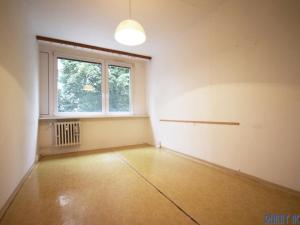 Prodej bytu 3+kk, Praha - Kobylisy, Mirovická, 74 m2