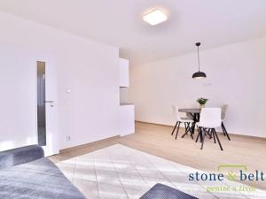 Pronájem bytu 3+kk, Praha - Záběhlice, Bělčická, 55 m2