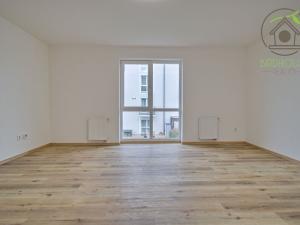Pronájem bytu 2+kk, Jesenice, Cedrová, 65 m2