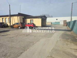 Prodej výrobních prostor, Hradec Králové, Dřevařská, 2900 m2
