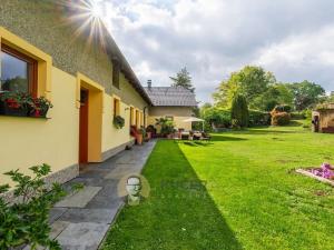 Prodej rodinného domu, Lichnov, 672 m2