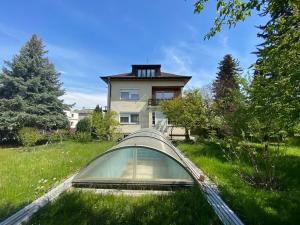 Pronájem vily, Rokycany, 120 m2