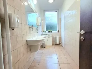 Pronájem kanceláře, Kladno, Huťská, 25 m2