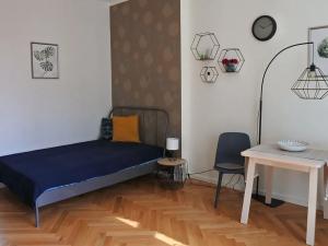 Prodej bytu 1+kk, Praha, Slavíkova, 27 m2