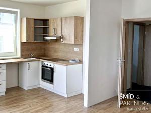 Prodej bytu 3+kk, Velim, Palackého, 77 m2