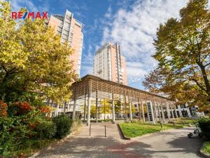 Pronájem bytu 2+kk, Praha - Strašnice, Vinohradská, 38 m2