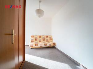 Pronájem bytu 2+kk, Praha - Strašnice, Vinohradská, 38 m2