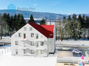 Prodej atypického bytu, Žacléř, J. A. Komenského, 66 m2