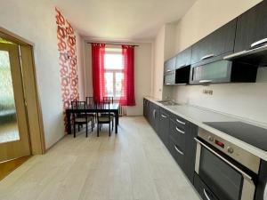 Pronájem bytu 2+1, České Budějovice, Průmyslová, 78 m2