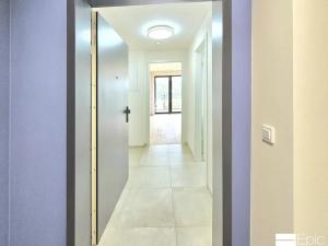 Pronájem bytu 1+kk, Praha - Modřany, Mezi vodami, 32 m2