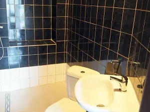Pronájem atypického bytu, Vlachovo Březí, náměstí Svobody, 45 m2