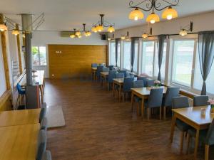 Prodej restaurace, Staré Hodějovice, Dolní, 2163 m2