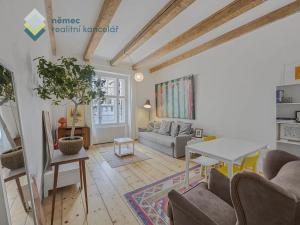 Pronájem bytu 2+kk, Praha - Nusle, Rostislavova, 43 m2