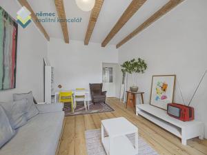 Pronájem bytu 2+kk, Praha - Nusle, Rostislavova, 43 m2