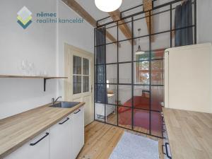 Pronájem bytu 2+kk, Praha - Nusle, Rostislavova, 43 m2