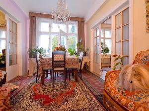 Pronájem bytu 4+1, Praha - Dejvice, Na pískách, 112 m2