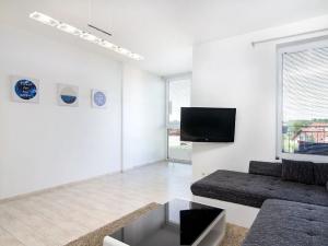 Pronájem bytu 2+kk, Mladá Boleslav, Svojsíkova, 64 m2