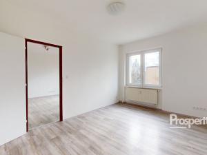 Prodej bytu 3+1, Libochovice, Dvouletky, 69 m2
