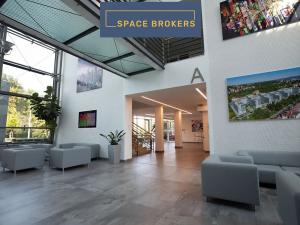 Pronájem kanceláře, Praha - Dejvice, Evropská, 280 m2