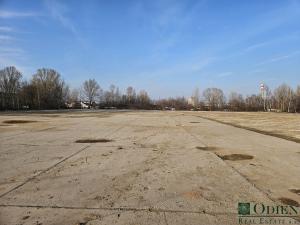 Pronájem komerčního pozemku, Praha - Letňany, Beranových, 5000 m2