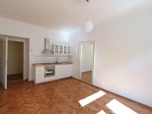 Pronájem bytu 3+kk, Praha - Vinohrady, Slezská, 69 m2
