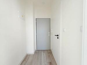 Pronájem bytu 2+kk, Milovice, Slepá, 32 m2