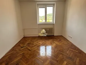 Prodej bytu 2+1, Most, tř. Budovatelů, 56 m2