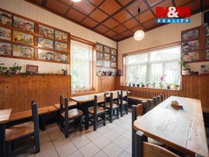 Prodej ubytování, Želízy, 640 m2