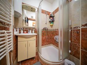 Pronájem bytu 3+kk, Praha - Vršovice, Ukrajinská, 72 m2