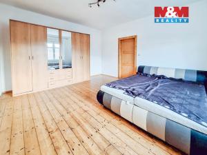 Prodej bytu 2+1, Teplice - Trnovany, Masarykova třída, 67 m2