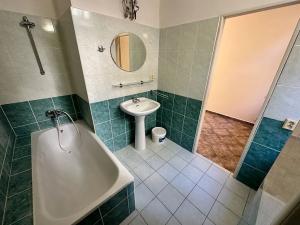 Pronájem bytu 1+1, Praha - Nové Město, Dittrichova, 45 m2