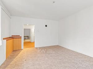 Prodej rodinného domu, Bašť, Předbojská, 58 m2