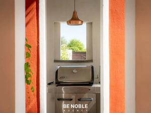 Prodej bytu 6+kk a větší, Praha - Břevnov, Kukulova, 252 m2