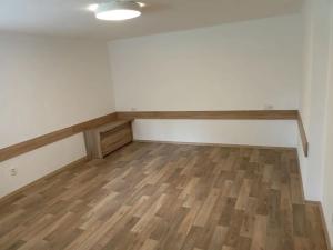 Pronájem bytu 2+kk, Praha - Horní Počernice, Náchodská, 50 m2
