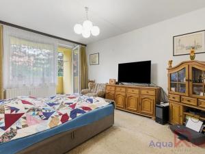 Prodej bytu 3+1, Karlovy Vary, Závodu míru, 77 m2