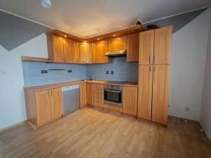 Prodej výrobních prostor, Jaroměř, 871 m2