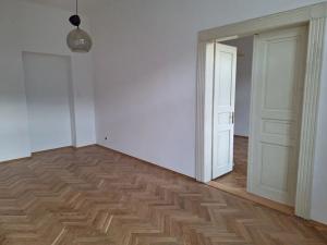 Pronájem bytu 2+kk, Praha - Smíchov, Dienzenhoferovy sady, 62 m2