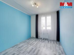 Prodej bytu 3+1, Bezdružice, Na Sídlišti, 60 m2