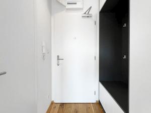 Pronájem bytu 1+kk, Praha - Vinohrady, Perucká, 27 m2