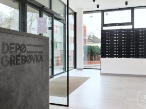 Pronájem bytu 1+kk, Praha - Vinohrady, Perucká, 27 m2