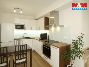 Prodej bytu 2+kk, Praha, Pod stolovou horou, 59 m2