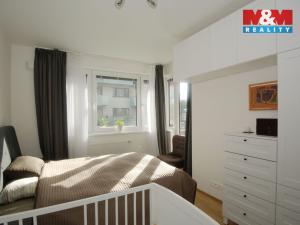 Prodej bytu 2+kk, Praha, Pod stolovou horou, 59 m2