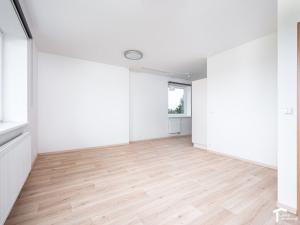 Prodej bytu 2+kk, Pardubice - Nemošice, Nemošická, 49 m2