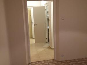 Pronájem bytu 1+kk, Olomouc, Karafiátová, 24 m2
