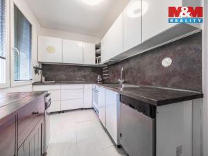 Prodej bytu 4+1, Čestice, 89 m2