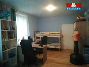 Prodej bytu 4+1, Čestice, 89 m2