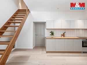 Prodej rodinného domu, Lobodice, 168 m2